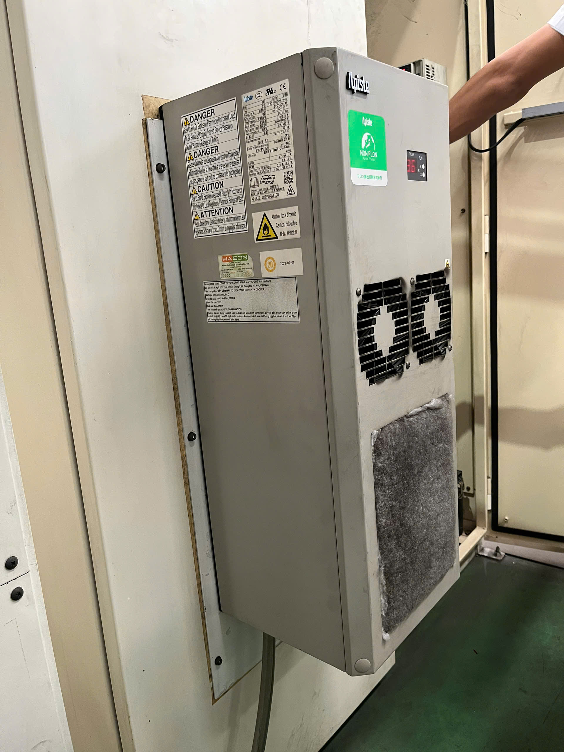 Sửa chữa máy lạnh tủ điện Rittal tại Long An 1