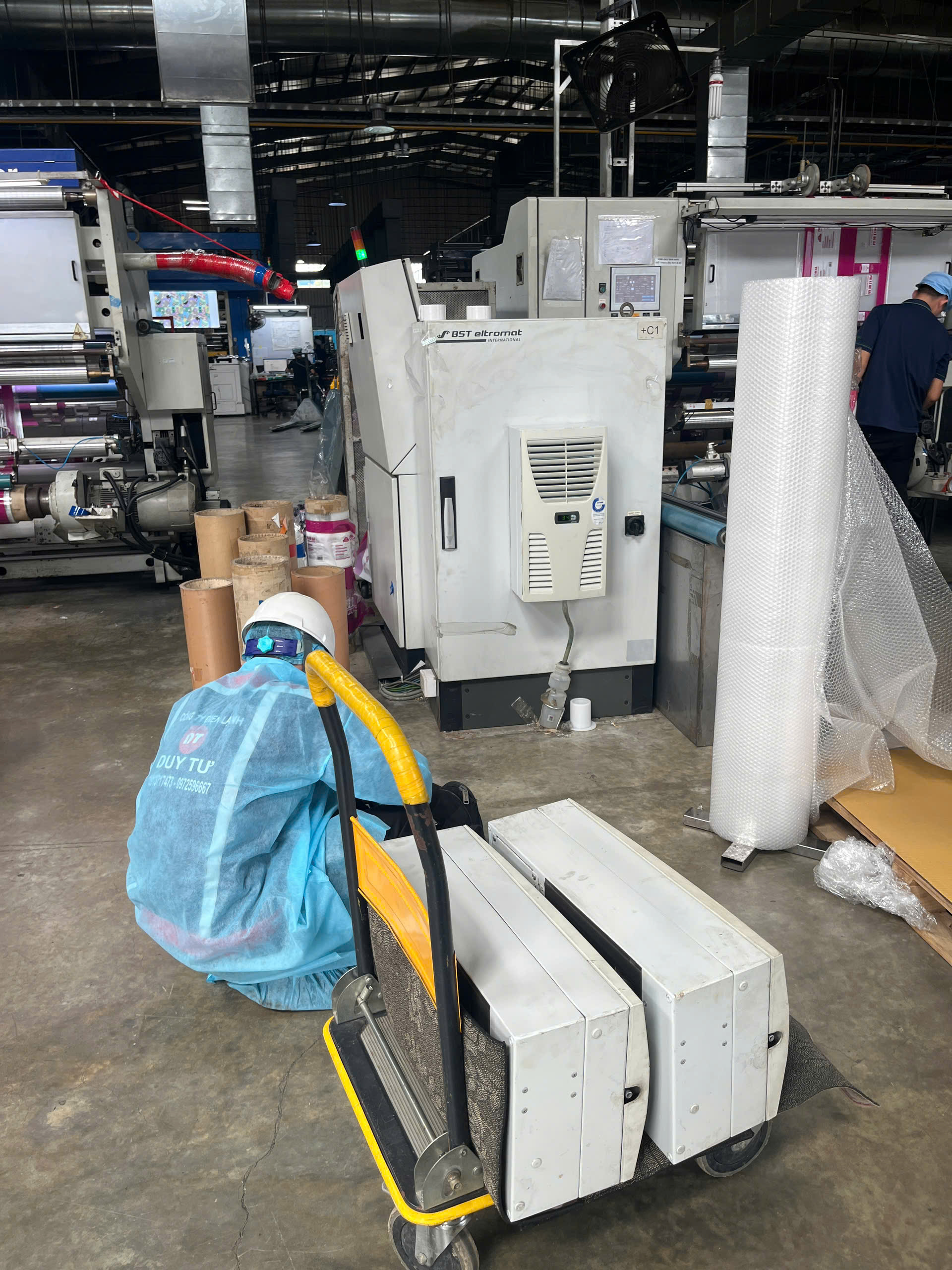 ve-sinh-may-lanh-rittal-kcn-phu-my